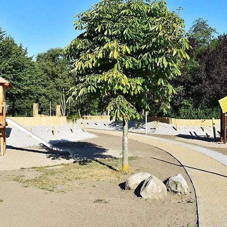 Four-Bedroom Holiday Home In Grossenbrode 1 מראה חיצוני תמונה